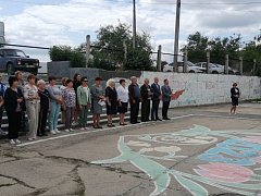 Участнику СВО Эльдару Ларионову установили мемориальную доску на фасаде школы села Воскресенское