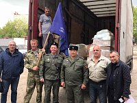 Продолжается сбор гуманитарной помощи для жителей Донецкой и Луганской республик.
