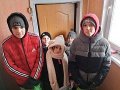 Улицы села наполнились смехом и песнями: Рождественские колядки в Андреевке