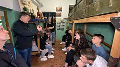 Воскресенские школьники спустились в бункер Сталинграда