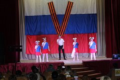 В районном доме культуры состоялся праздничный концерт в честь вхождения Крыма в состав России