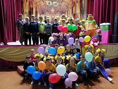 День русской народной сказки — праздник, который провели для детей работники Районного Дома культуры