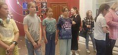 Закулисье и музей цирка посетили учащиеся Елшанской и Воскресенской детских школ искусств