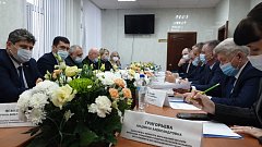 Сергей Зюзин в Воскресенском районе принял участие в совещании с главами 5 районов области