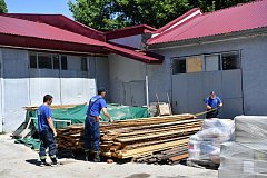 Саратовская область отправила в Сватовский район ЛНР первые 50 тонн гуманитарных грузов