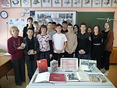 Ученики школ Воскресенского района почтили память в день "Блокадного Ленинграда"