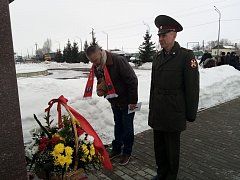 «Боевое братство» возложило цветы  к памятнику  В.Г. Клочкову